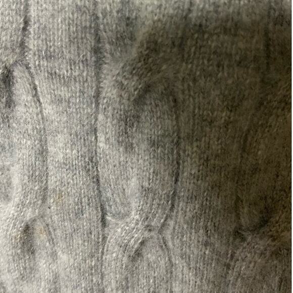 Vintage Talbots 100% Pure Cashmere Sweater Women M V-Neck Cable Knit Pullover - Picture 6 of 7